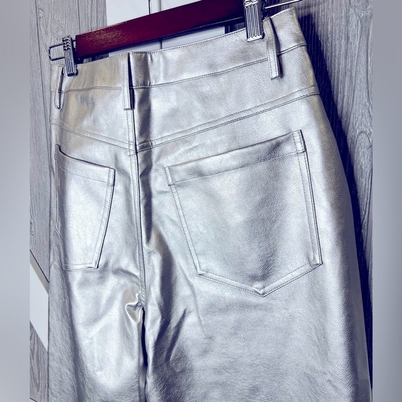 200. NWT WAYF Metallic Silver Faux Leather Pants Small - Picture 5 of 8